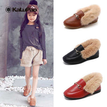 Load image into Gallery viewer, 2019 New Kids Footwear Girls Loafers Casual Slip On Warm Winter Shoe Fashion Buckle Flat Fur Shoes Girls Cotton Shoes Red Brown