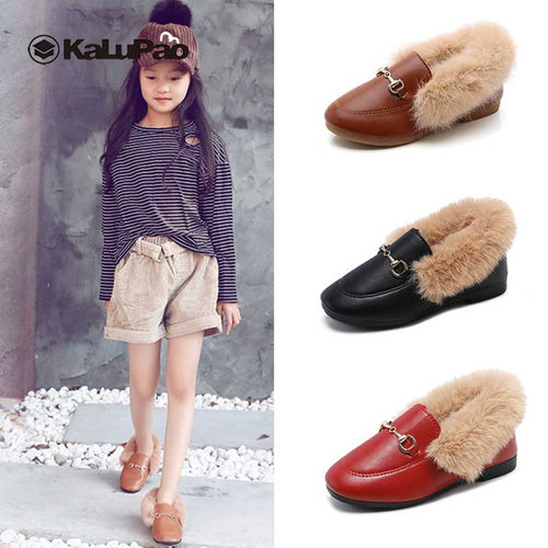 2019 New Kids Footwear Girls Loafers Casual Slip On Warm Winter Shoe Fashion Buckle Flat Fur Shoes Girls Cotton Shoes Red Brown