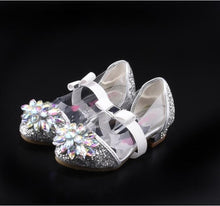 Load image into Gallery viewer, Fashion Cinderella Crystal Bright Diamond Shoes Girl Princess Single Shoes Girl Performance High Heels Shoes